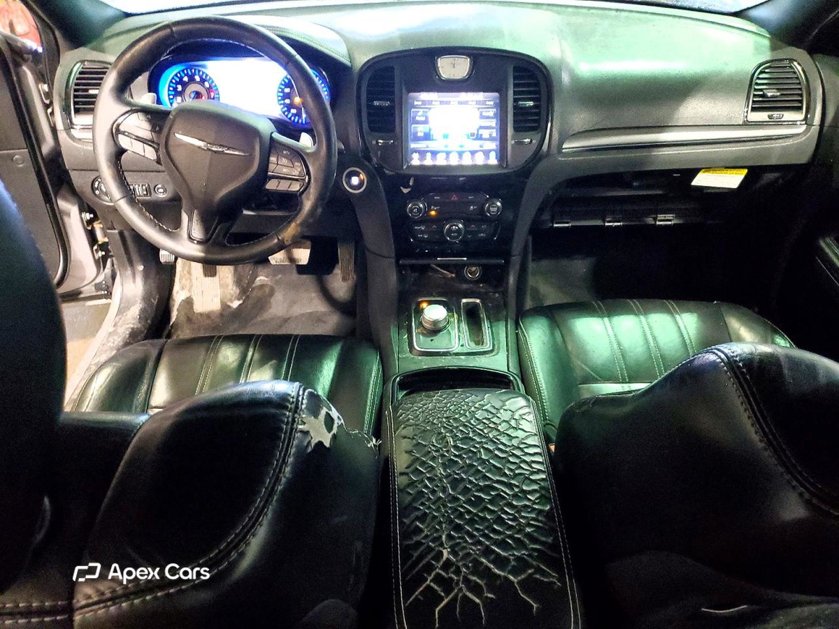 Chrysler 300 2015