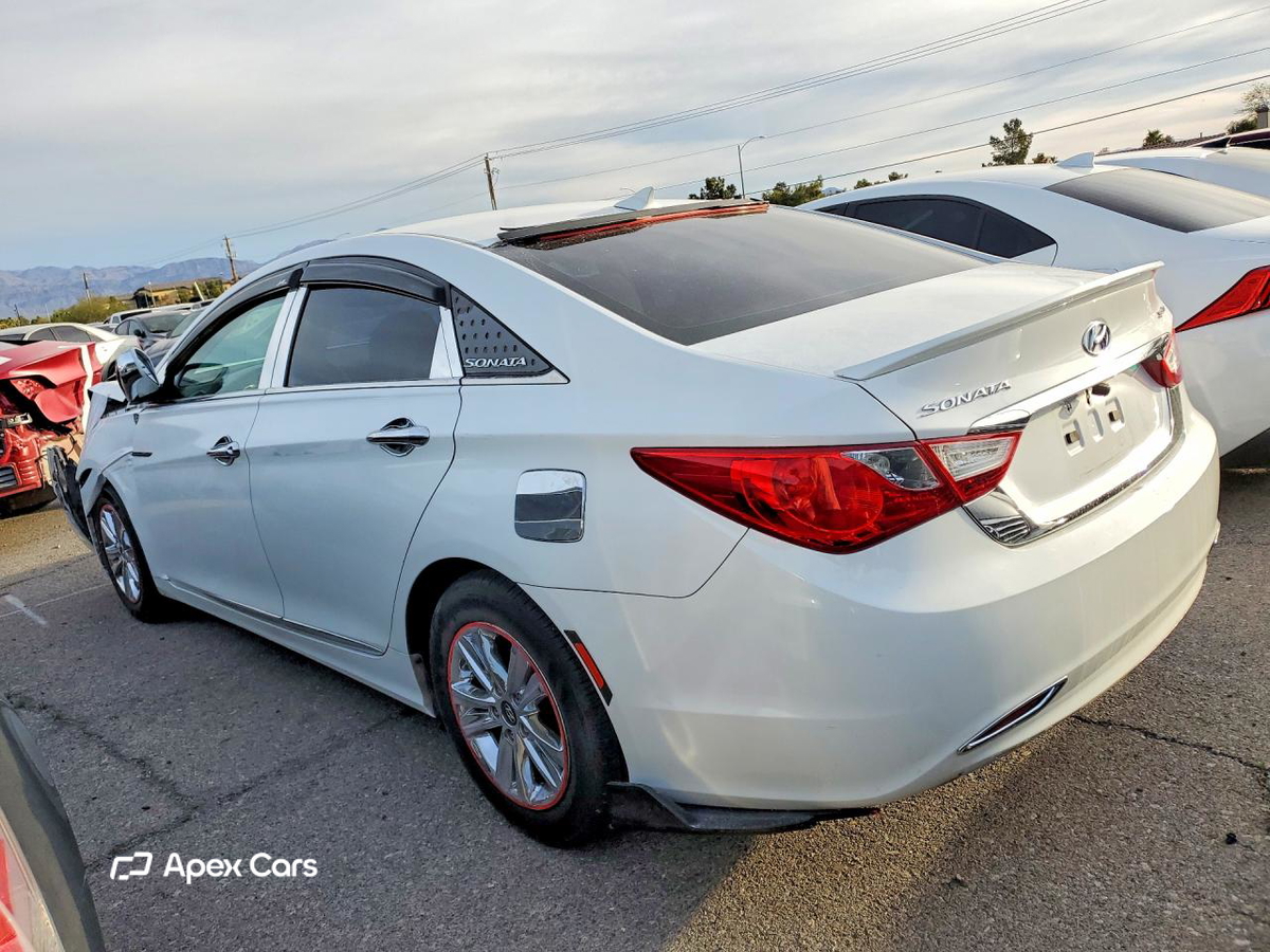 Hyundai Sonata 2013