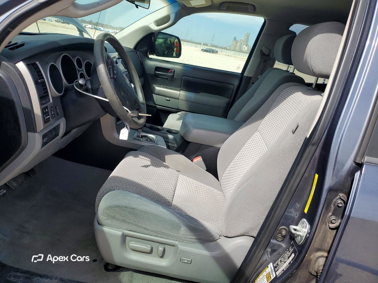 Toyota Tundra 2010