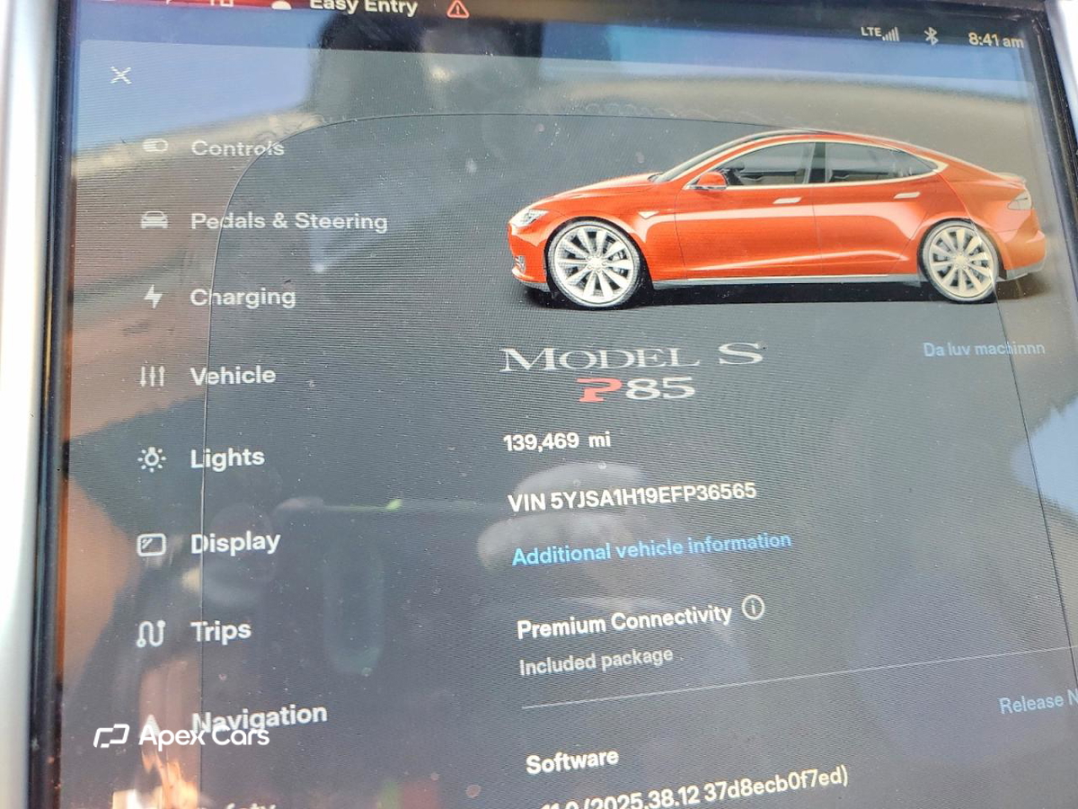 Tesla Model S 2014