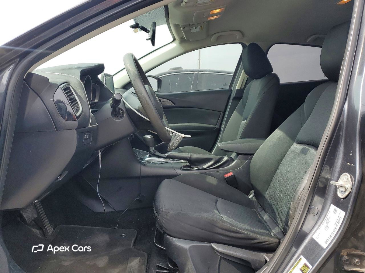 Mazda 3 2016