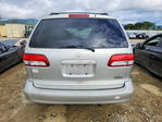 Toyota Sienna 2003