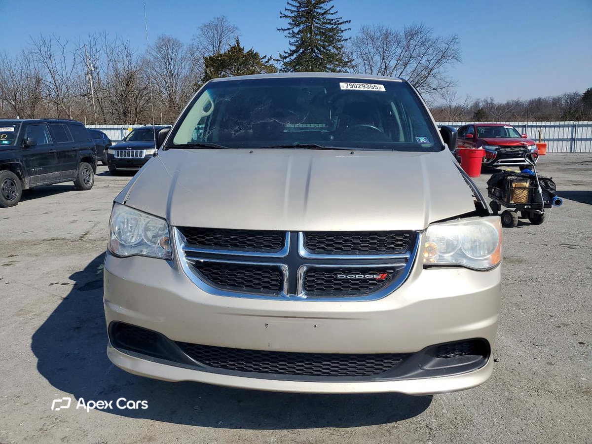 Dodge Caravan 2014