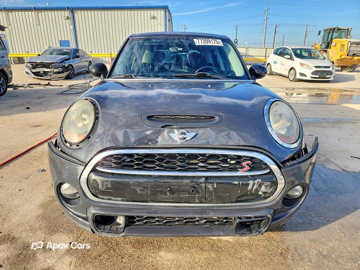 MINI Cooper 2015