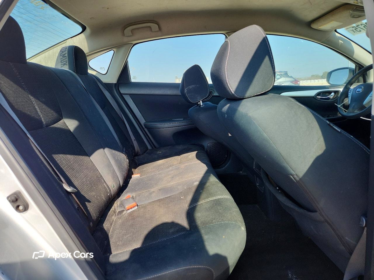 Nissan Sentra 2017
