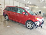 Toyota Sienna 2014