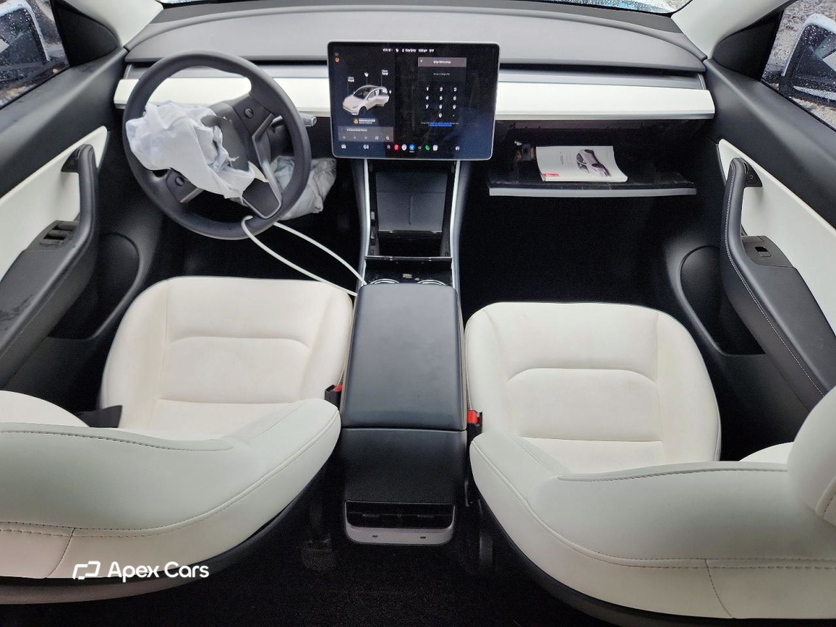 Tesla Model Y 2020