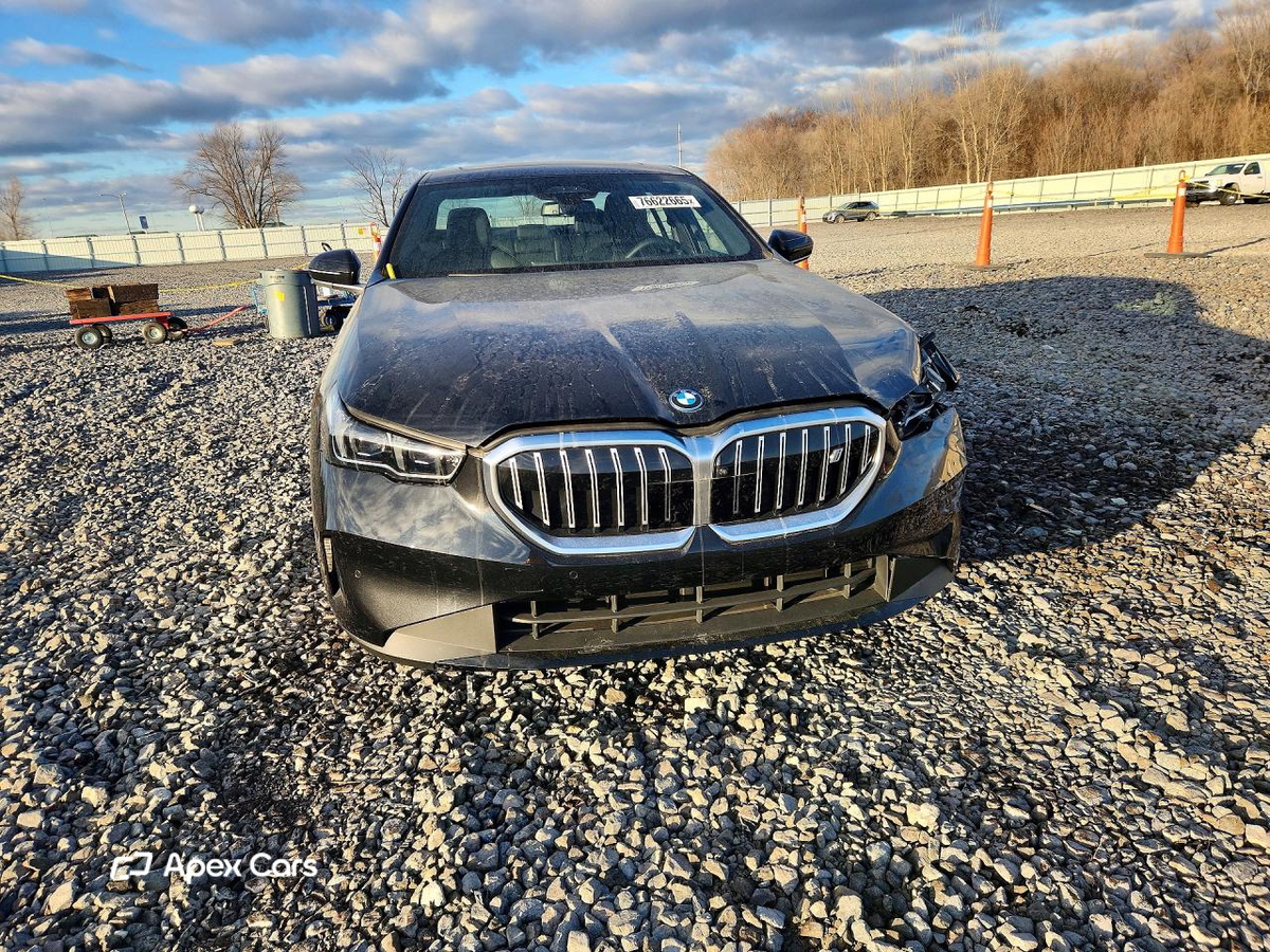 BMW i5 2024
