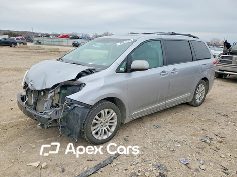 Toyota Sienna 2012 - Image 1 of 13