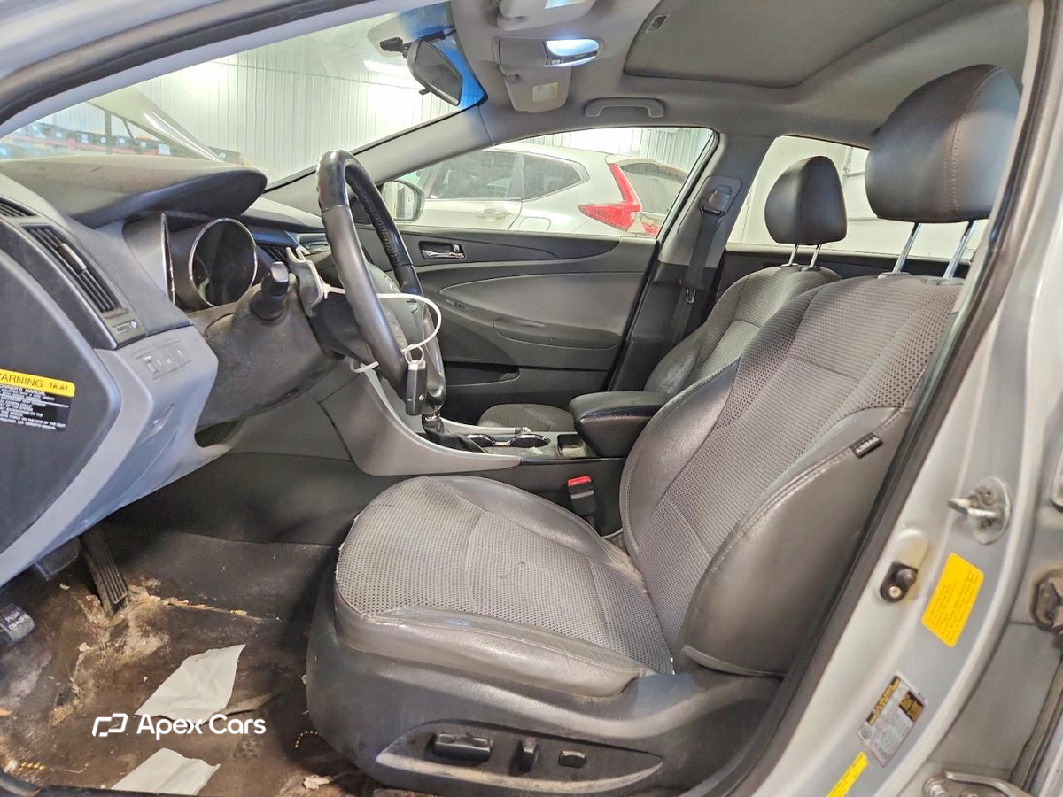 Hyundai Sonata 2011