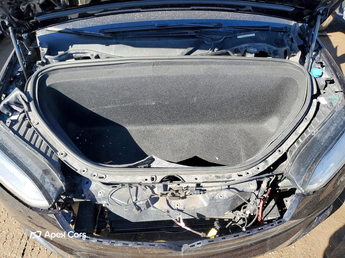 Tesla Model X 2016