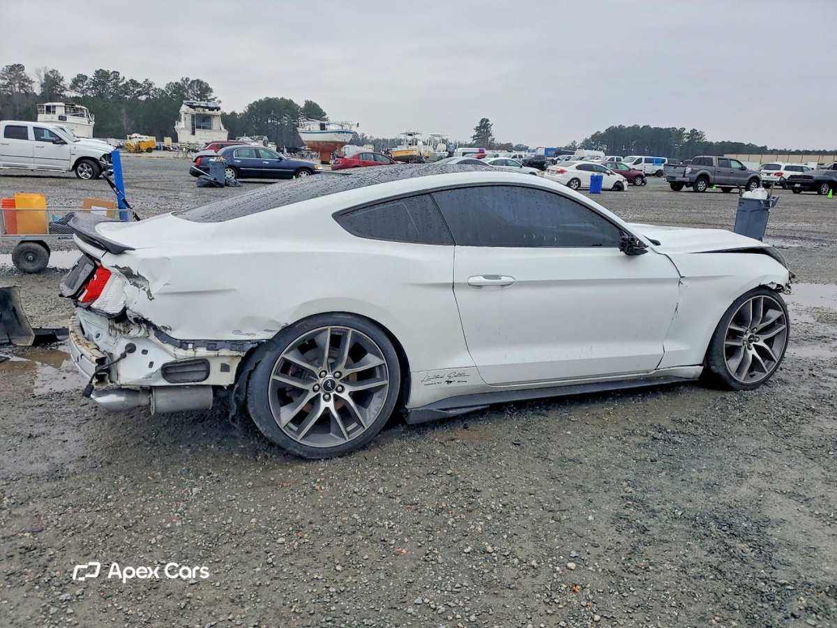 Ford Mustang 2015