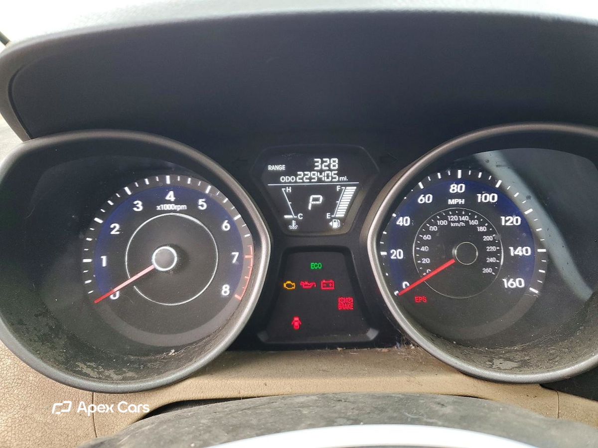 Hyundai Elantra 2013