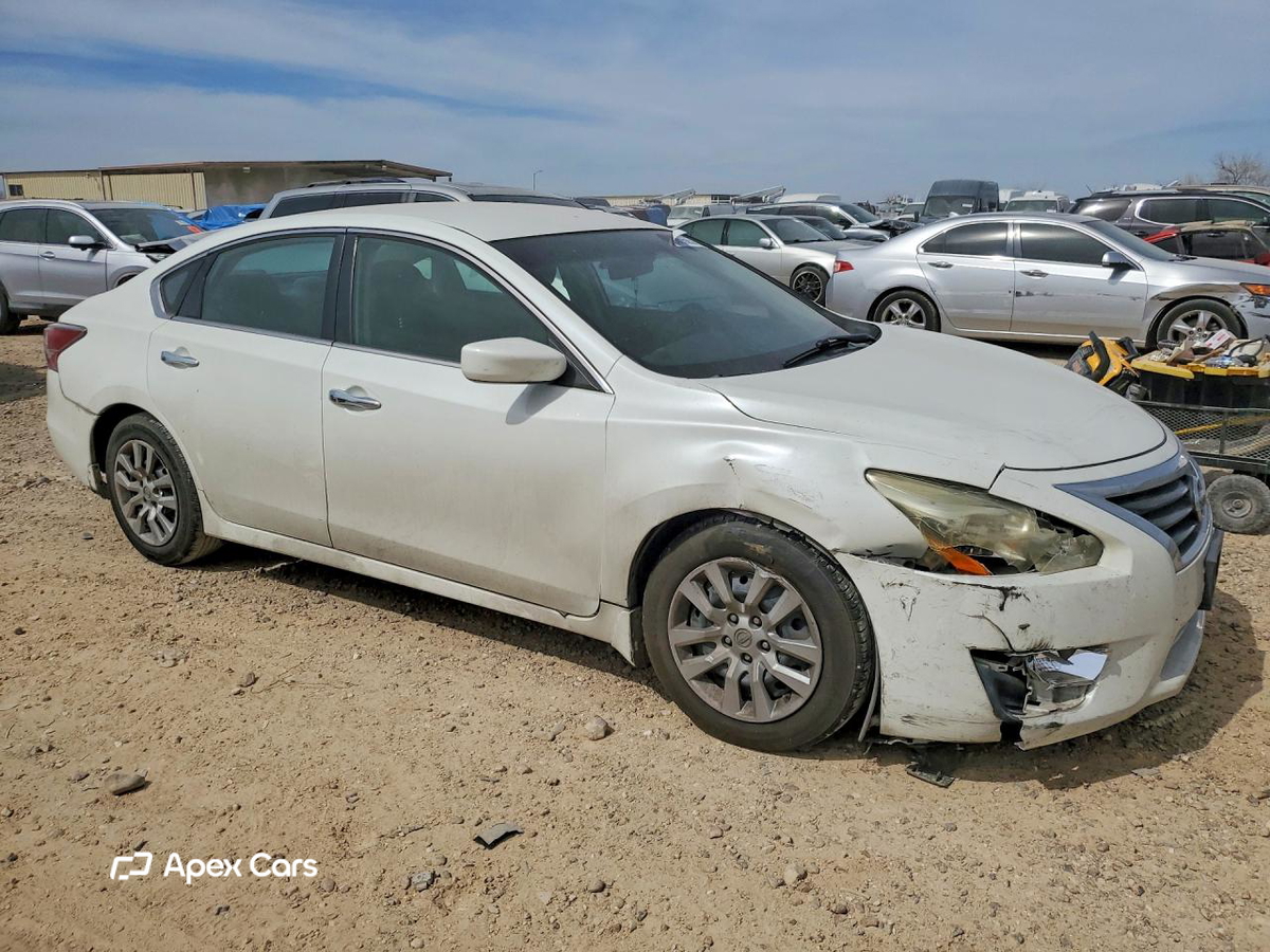 Nissan Altima 2015