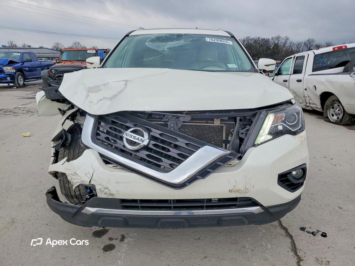 Nissan Pathfinder 2018