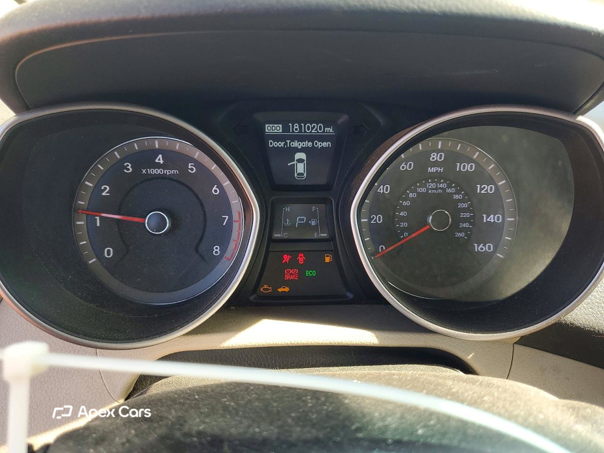 Hyundai Elantra 2013