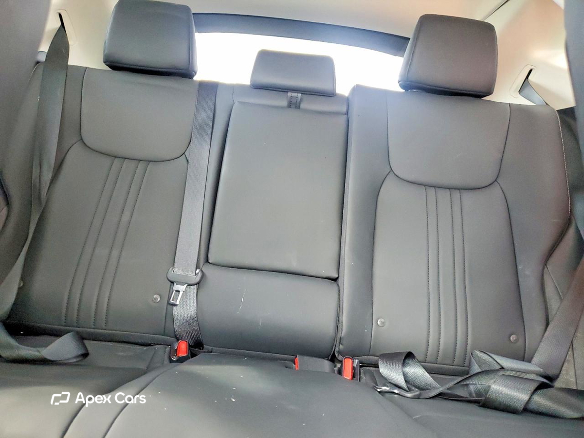 Lexus NX 2024