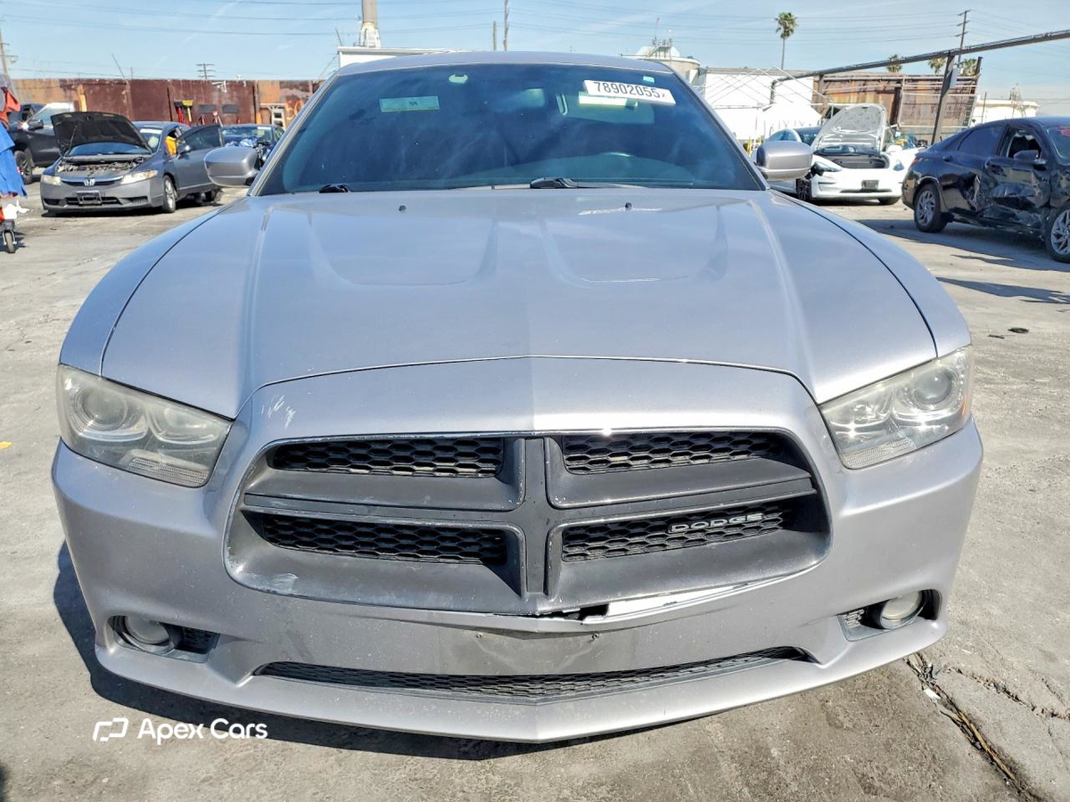 Dodge Charger 2011