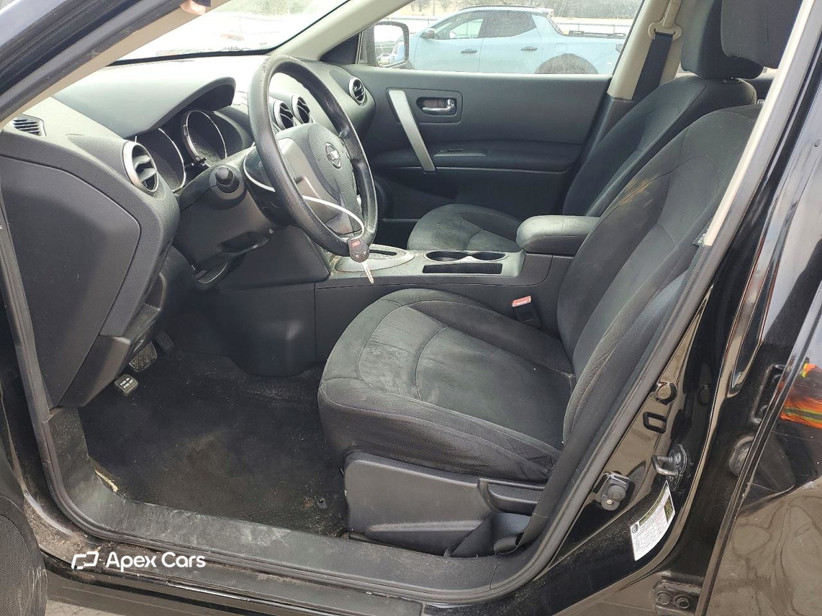 Nissan Rogue 2010