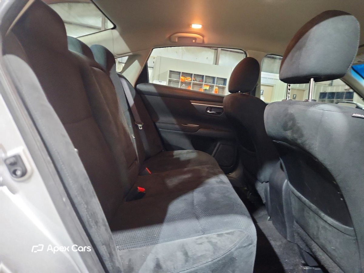 Nissan Altima 2015