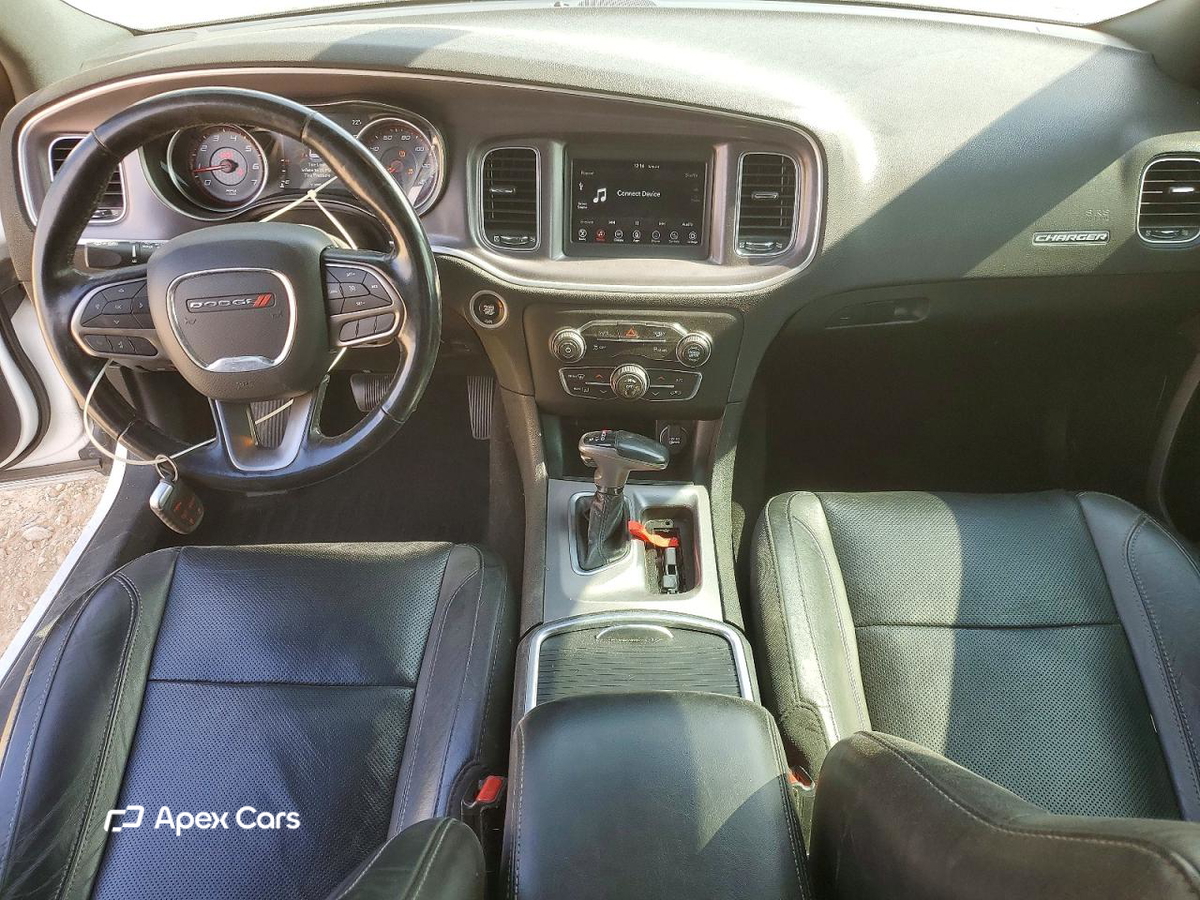 Dodge Charger 2020