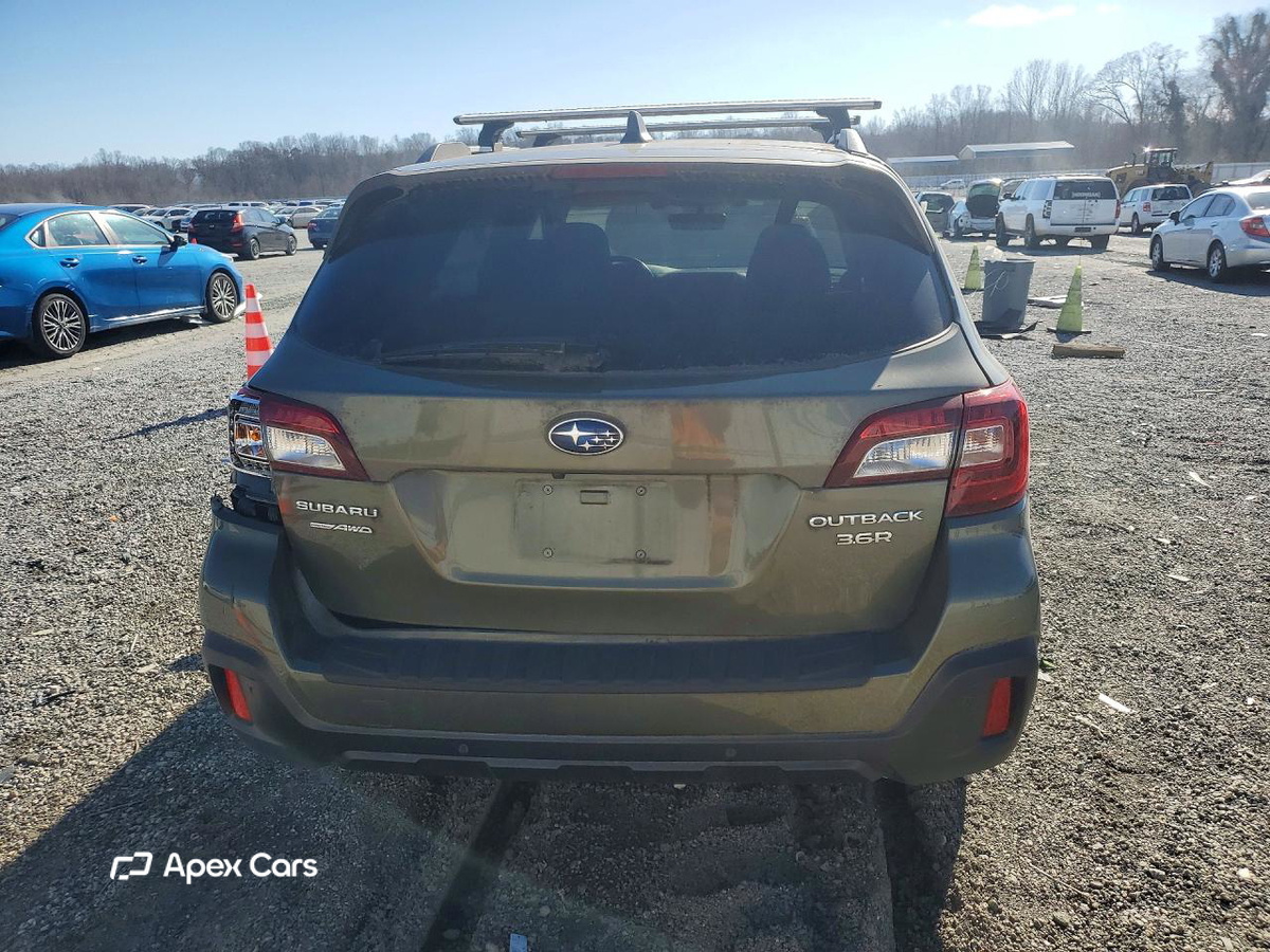 Subaru Outback 2018