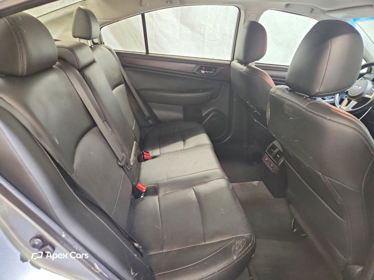 Subaru Legacy 2016