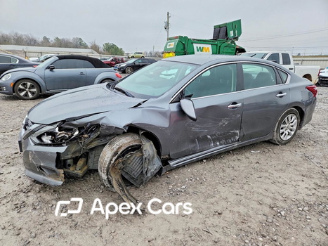 Nissan Altima 2018 - Image 1 of 13