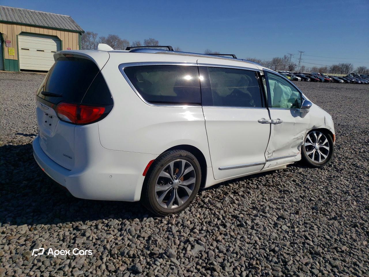 Chrysler Pacifica 2017