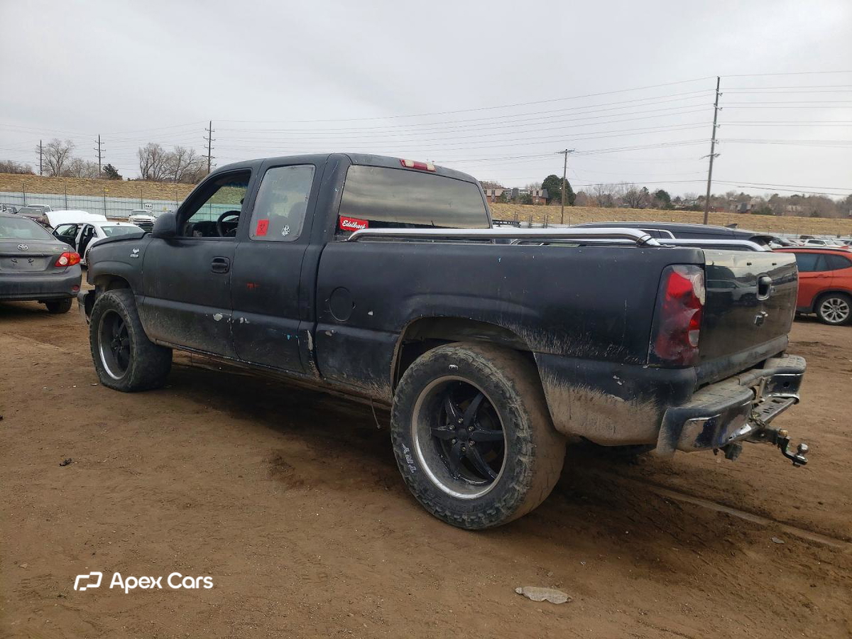 Chevrolet Silverado 2004