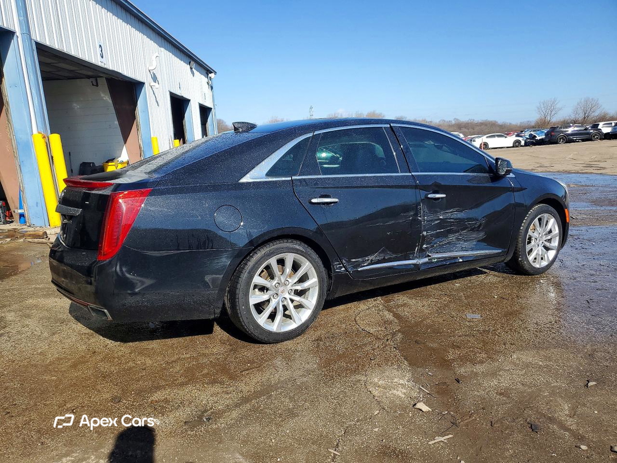 Cadillac XTS 2015