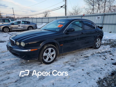 Jaguar X-Type 2002 - Image 1 of 12