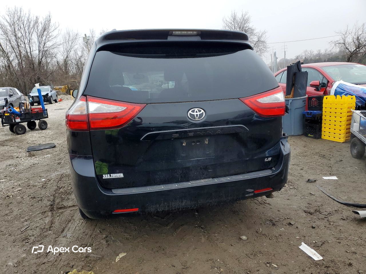 Toyota Sienna 2015