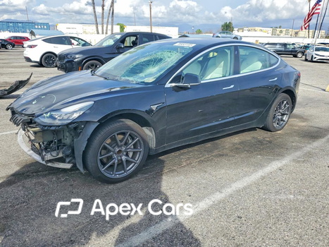 Tesla Model 3 2019 - Image 1 of 14