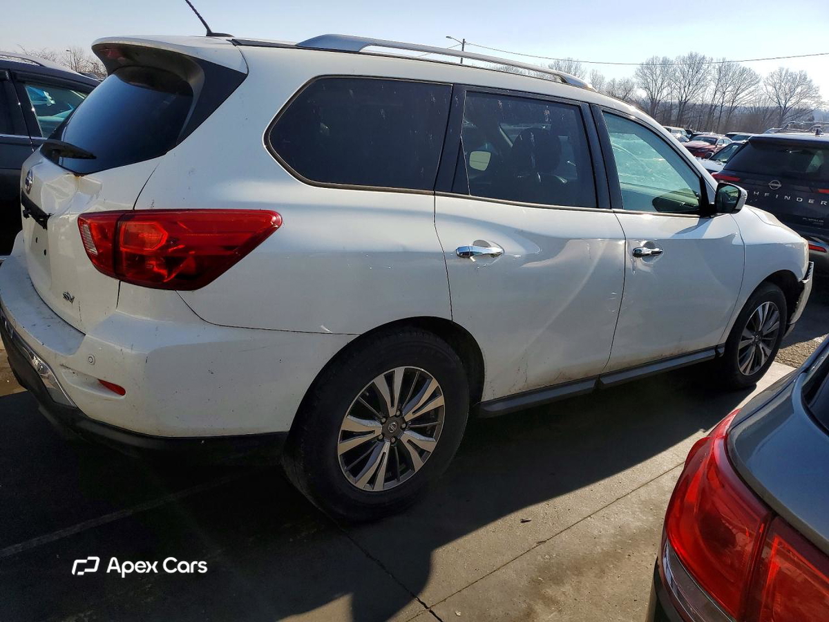 Nissan Pathfinder 2017