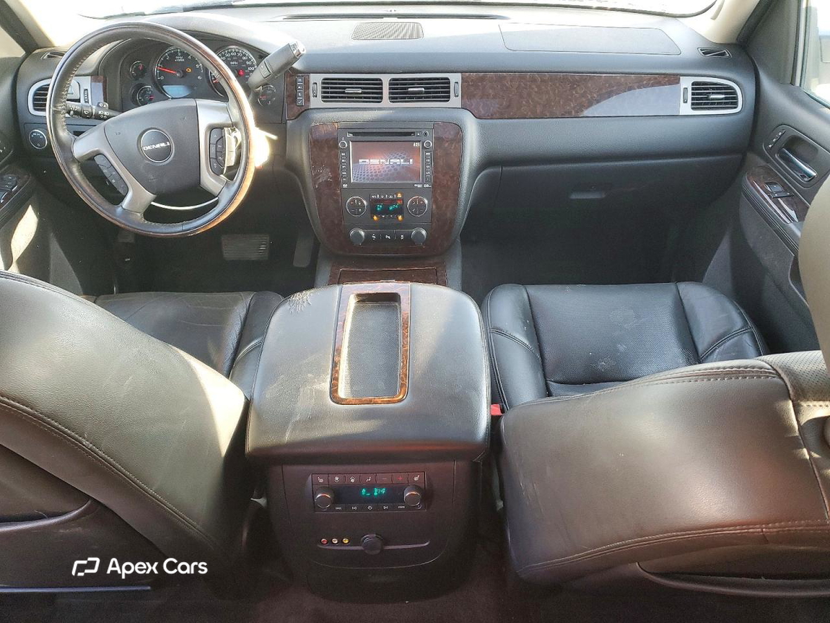 GMC Yukon 2013