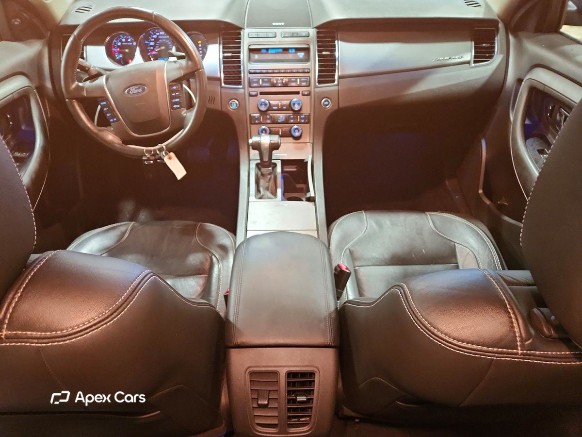 Ford Taurus 2011
