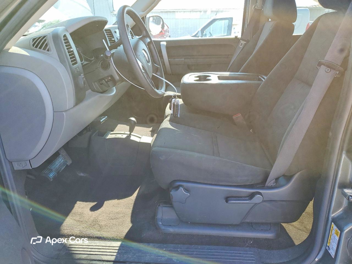 GMC Sierra 2011