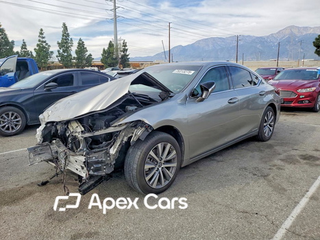 Lexus ES 2020 - Image 1 of 13