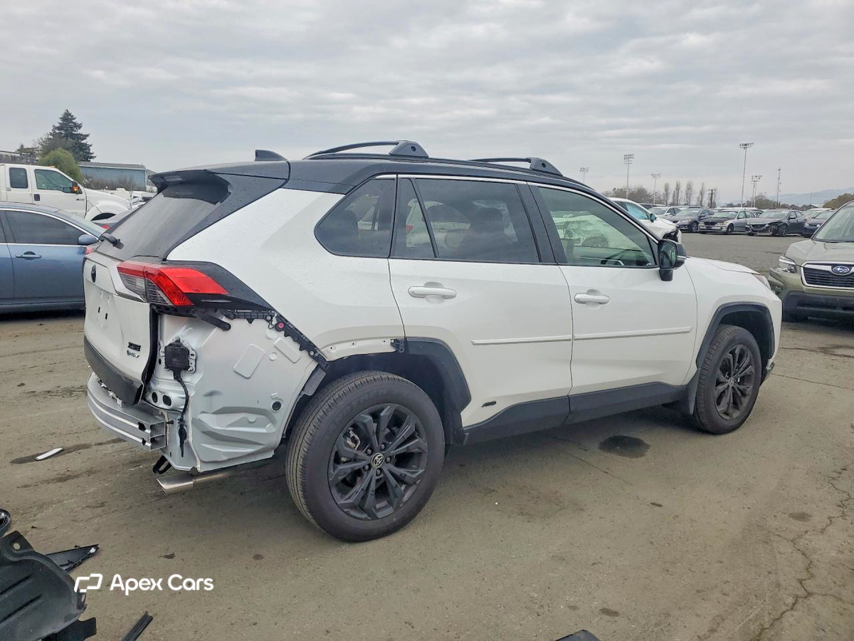 Toyota RAV 4 2025