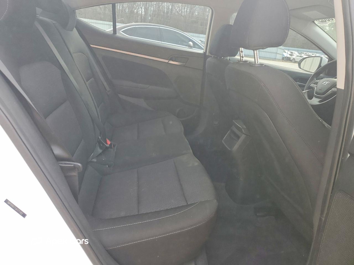 Hyundai Elantra 2018
