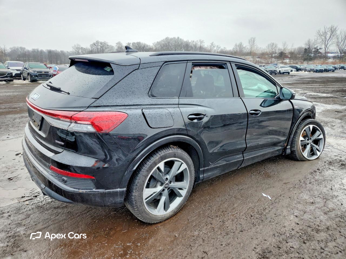 Audi Q4 e-tron 2023