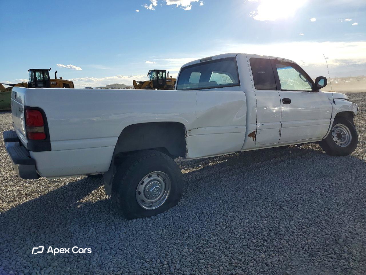 Dodge RAM 2001