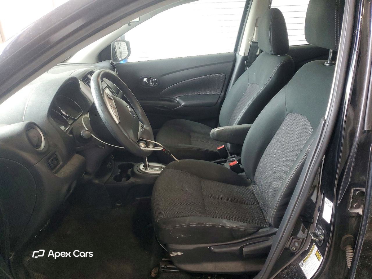 Nissan Versa 2019