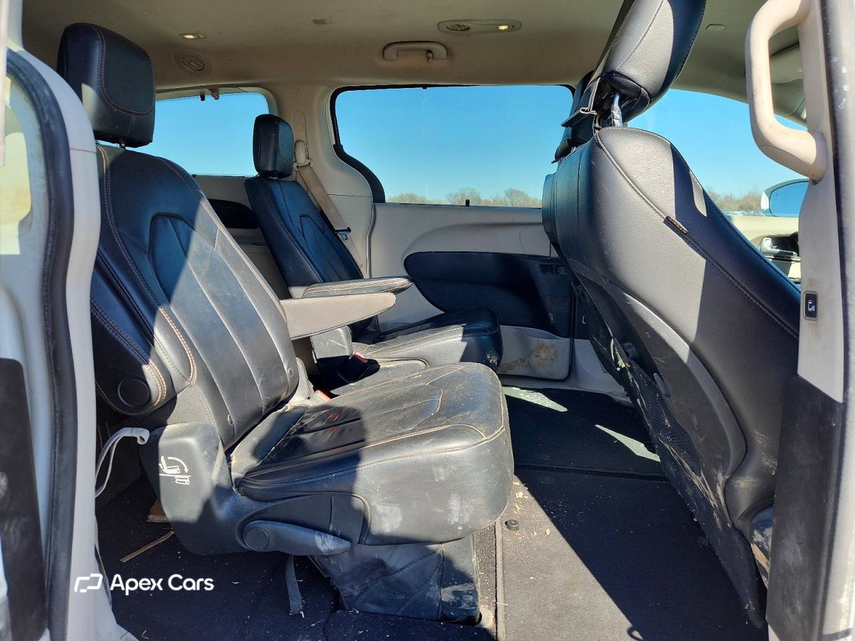 Chrysler Pacifica 2017