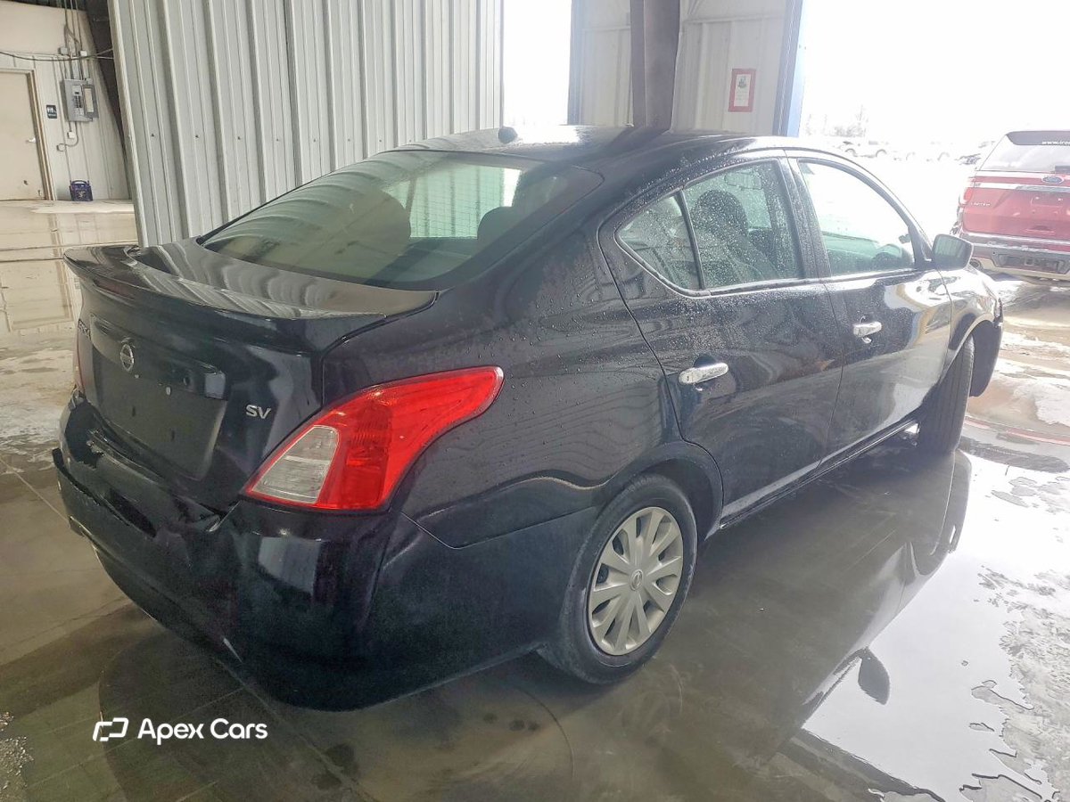 Nissan Versa 2019