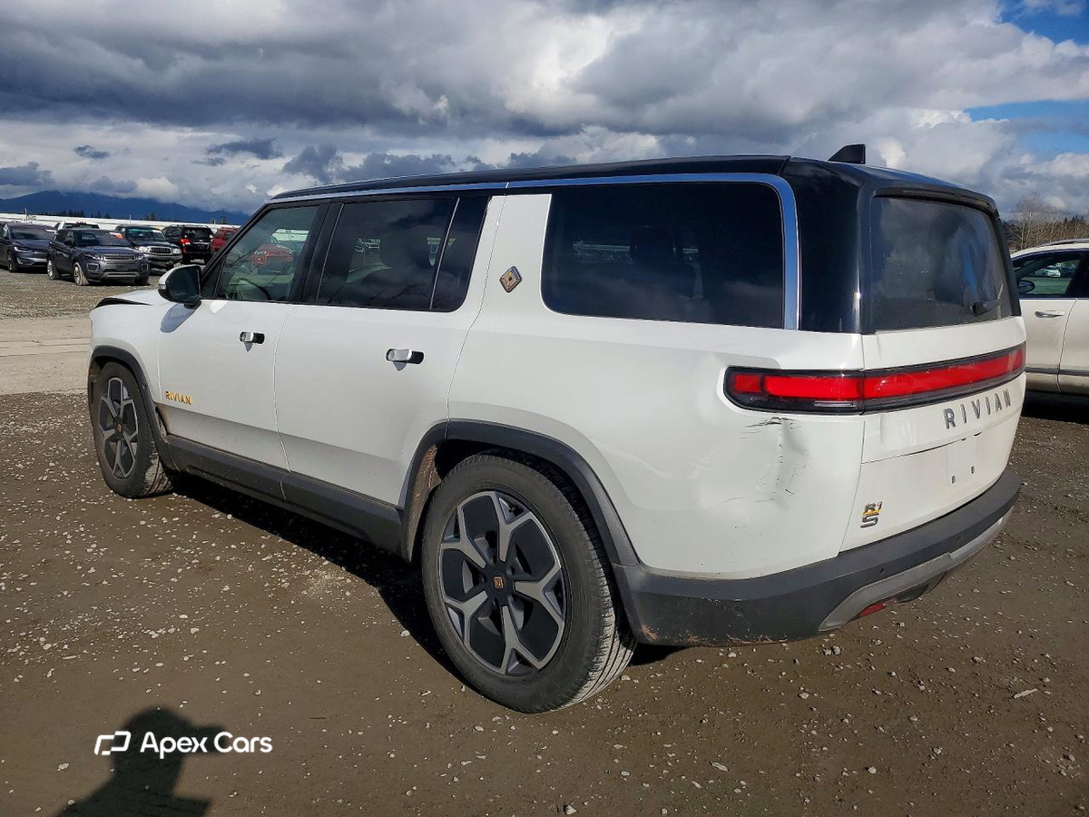 Rivian R1S 2024