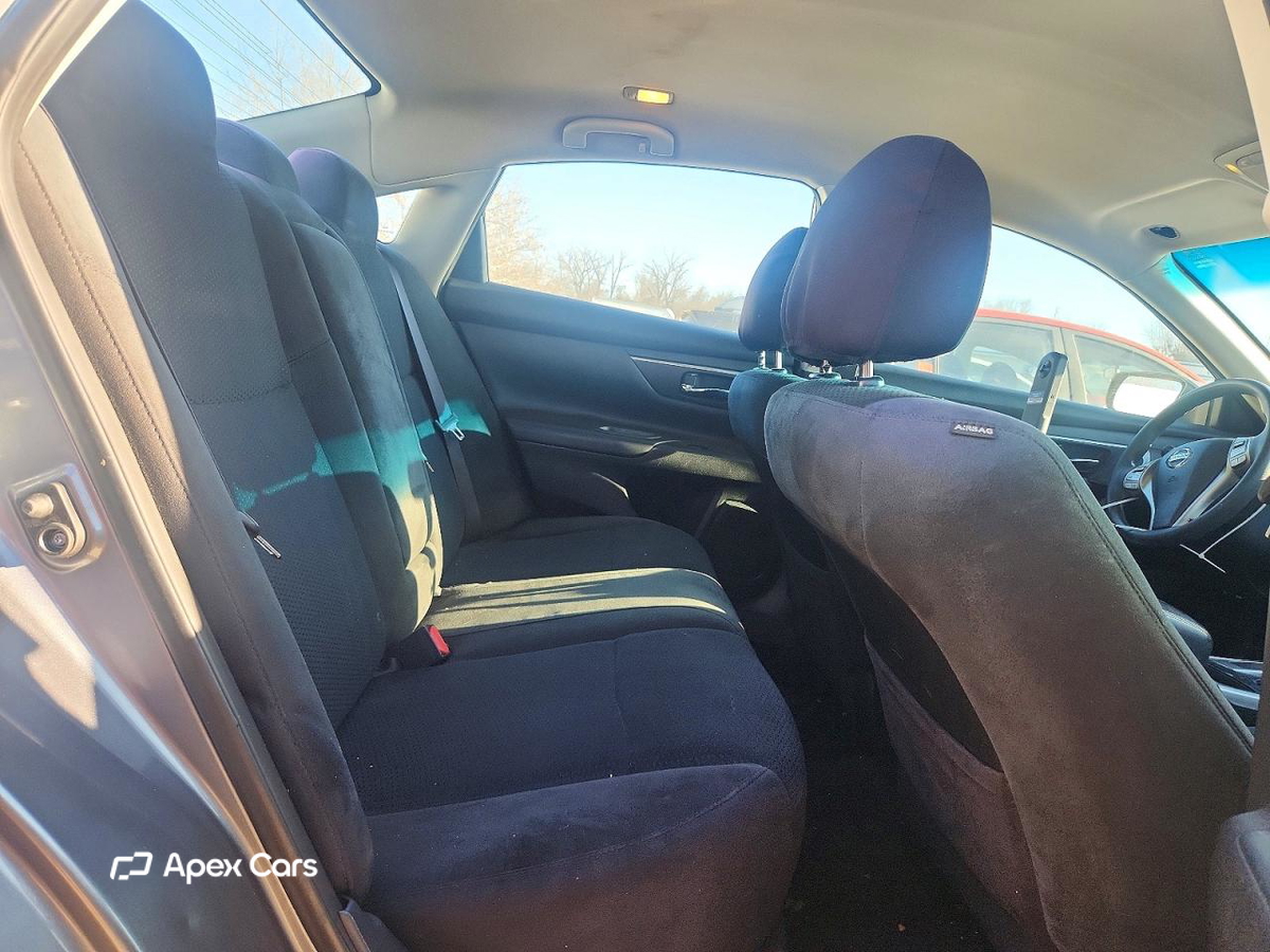 Nissan Altima 2015