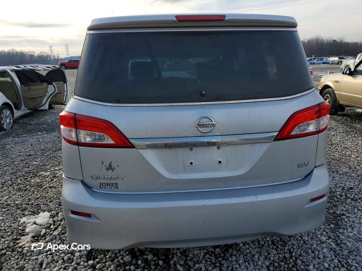 Nissan Quest 2015