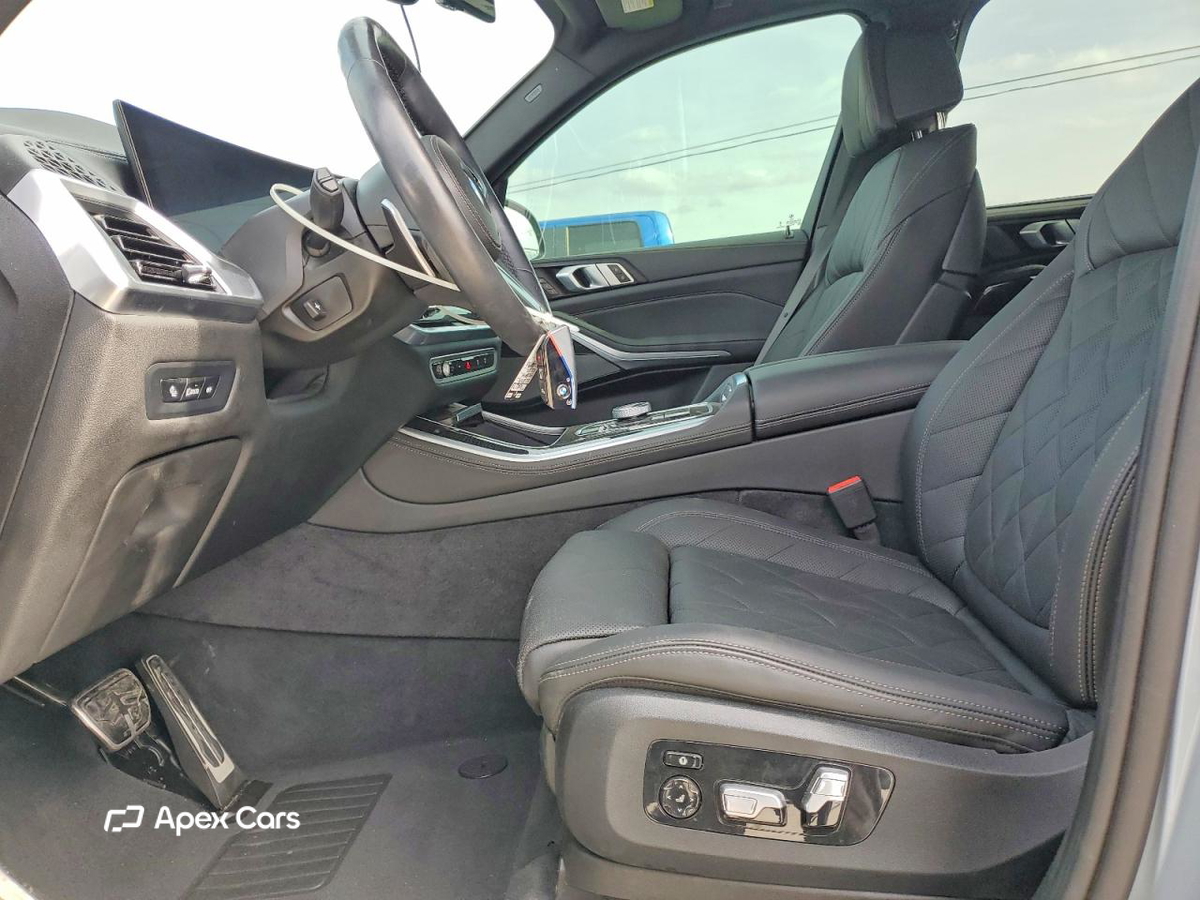 BMW X5 2024